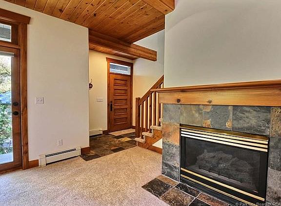 4th image of 564 Deer Valley Dr #4