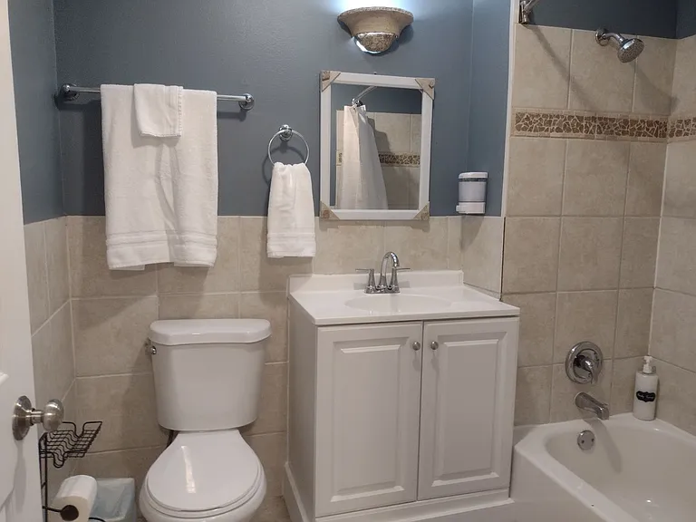 1633 Golfview Rd — Photo 8