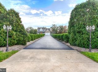 550 W Malaga Rd, Williamstown, NJ 08094