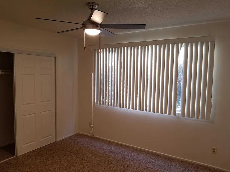 Fruitland Dr — Photo 31