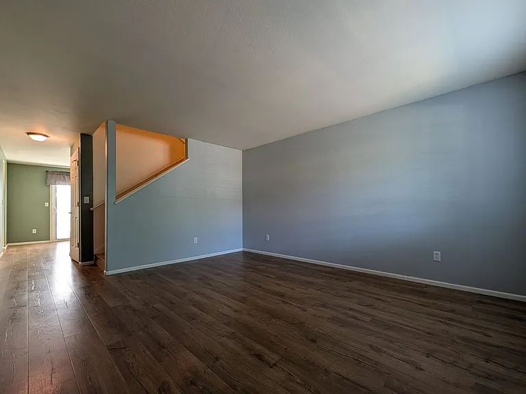 3657 Westleigh St — Photo 5