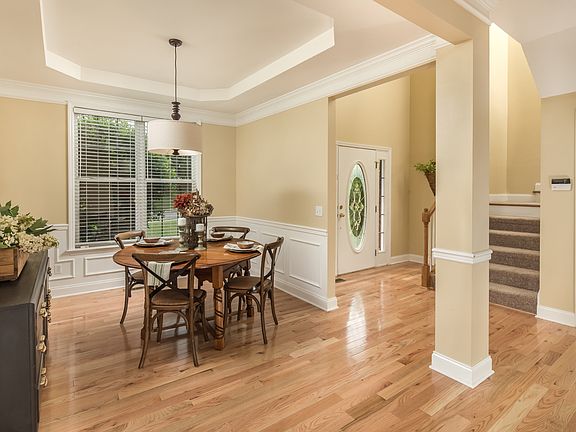 2nd image of 105 Rock Creek Trl