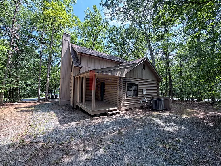 2 Kiowa Ln — Photo 2