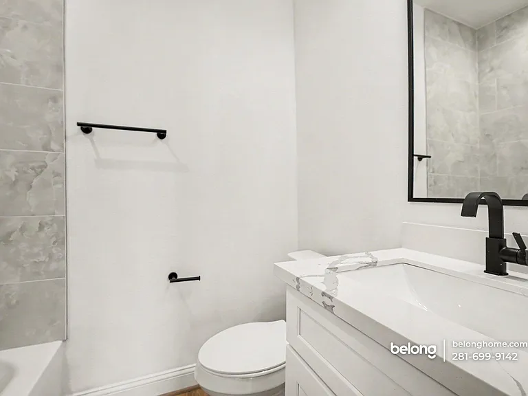 6350 Culberson St — Photo 15