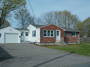 185 Vineyard Rd, Warwick, RI 02889