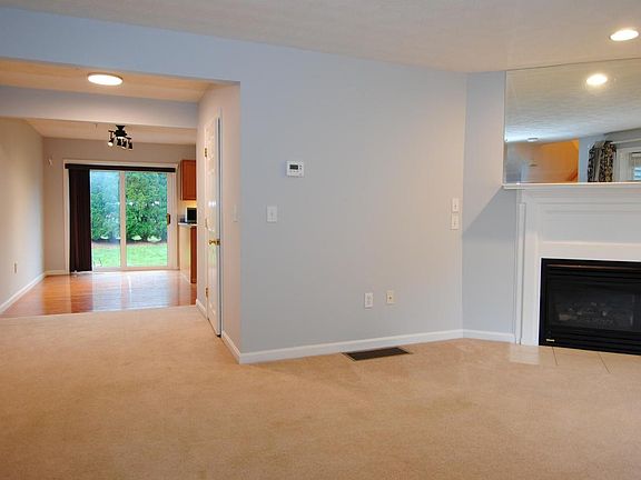5th image of I3 Georgetown Dr #13