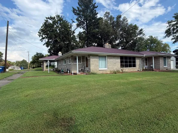 1910 Glenwood Ave, Eldorado, IL 62930