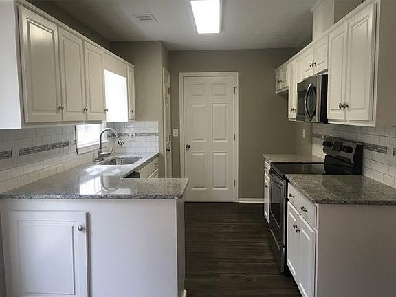 2nd image of 725 Lee Road 412