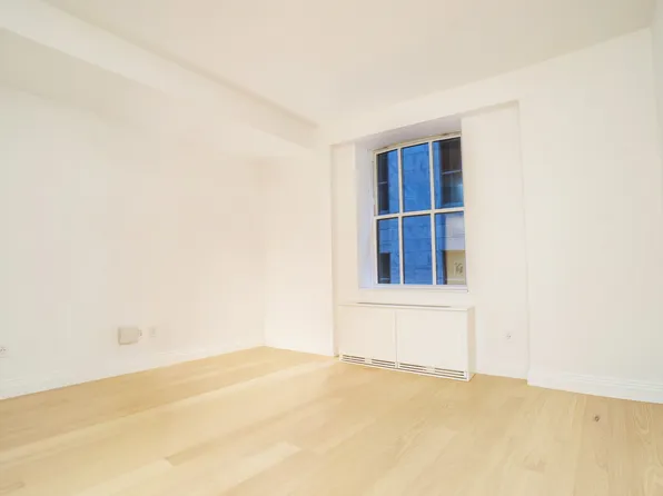 1 Wall Street image 7 of 14