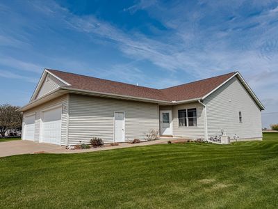 712 Saint Josephs St, Preston, IA, 52069