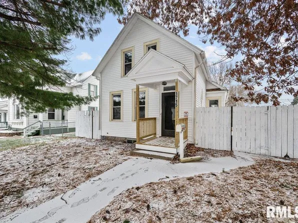 1715 Fillmore St, Davenport, IA 52804