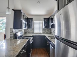 600 E 97th St, Inglewood, CA 90301
