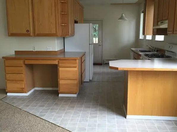 1105 W 34th Avenue, 1105 W 34th Ave #2, Anchorage, AK 99503