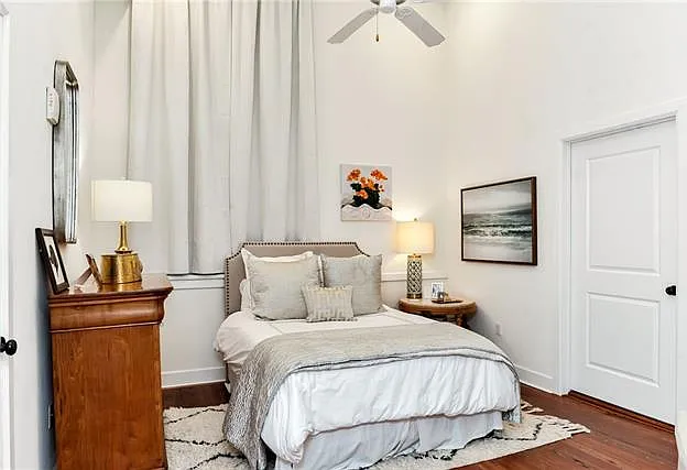 3601 Camp St #302 — Photo 12