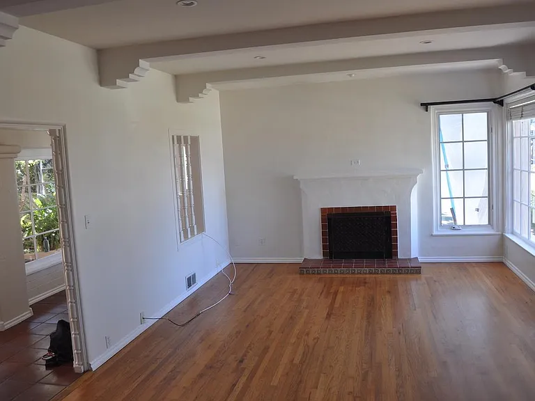 4319 Arista St — Photo 4