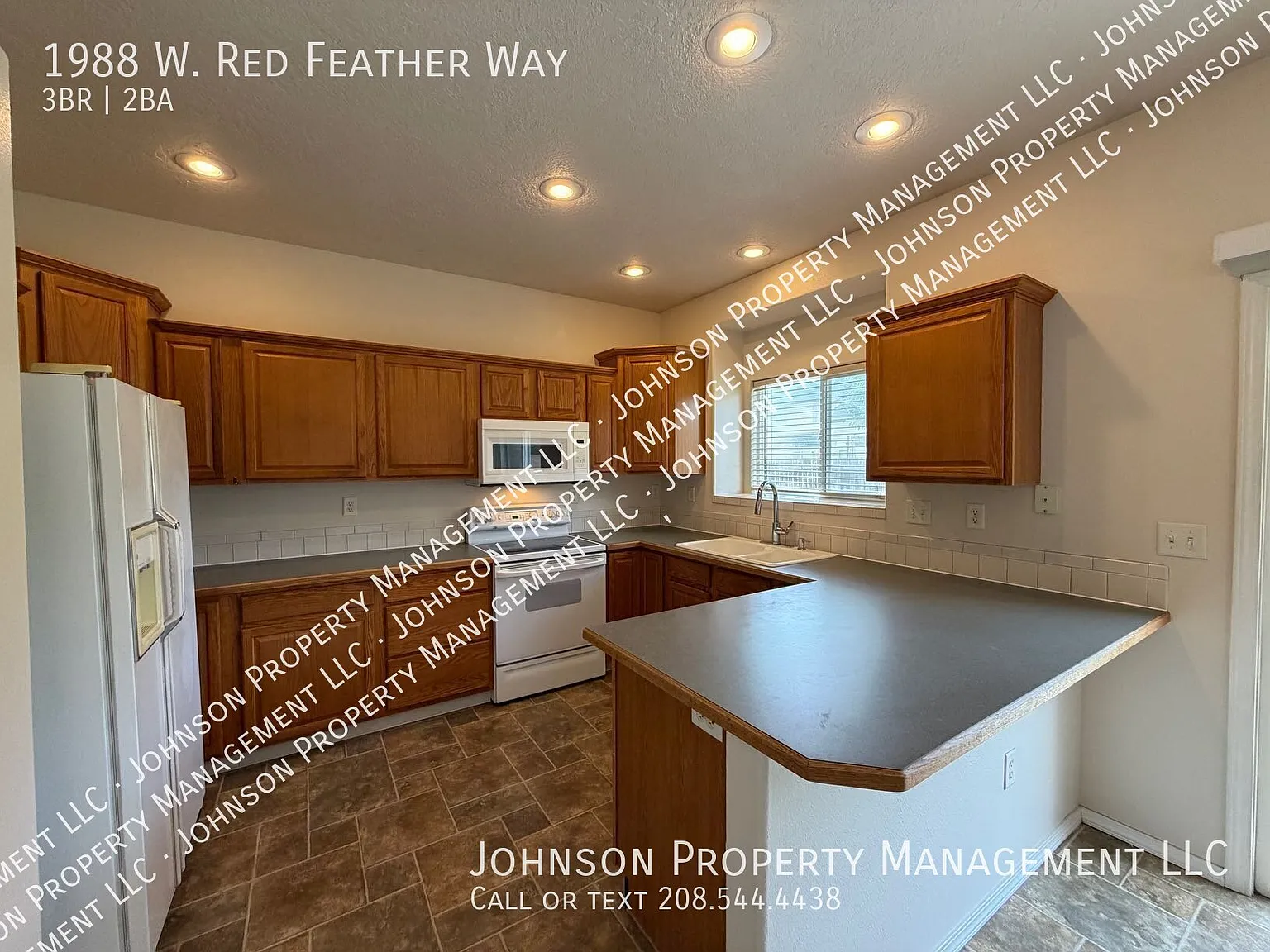 Spacious Meridian Home with Bonus Room. — Photo 3