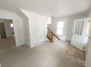 513 Stratton St, Logan, WV 25601