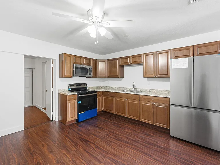 3847 E Roan Ct — Photo 10