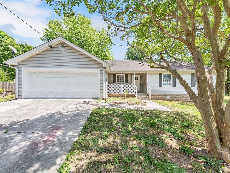 1st image of 2290 Briarwood Cir SW