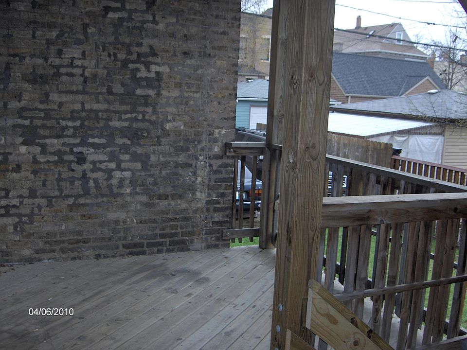 Building Photo 3