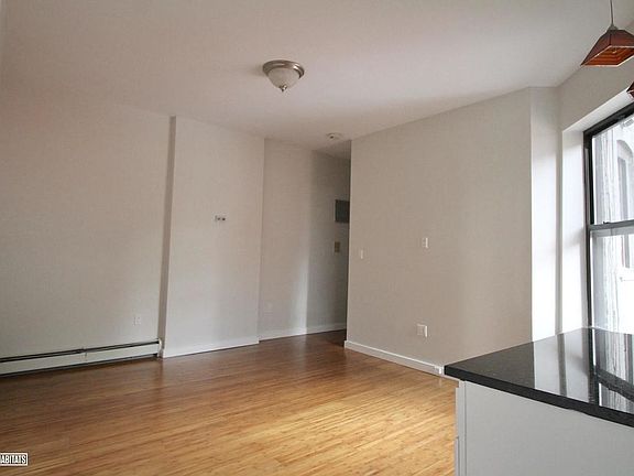 4th image of 4029 23rd St APT 6