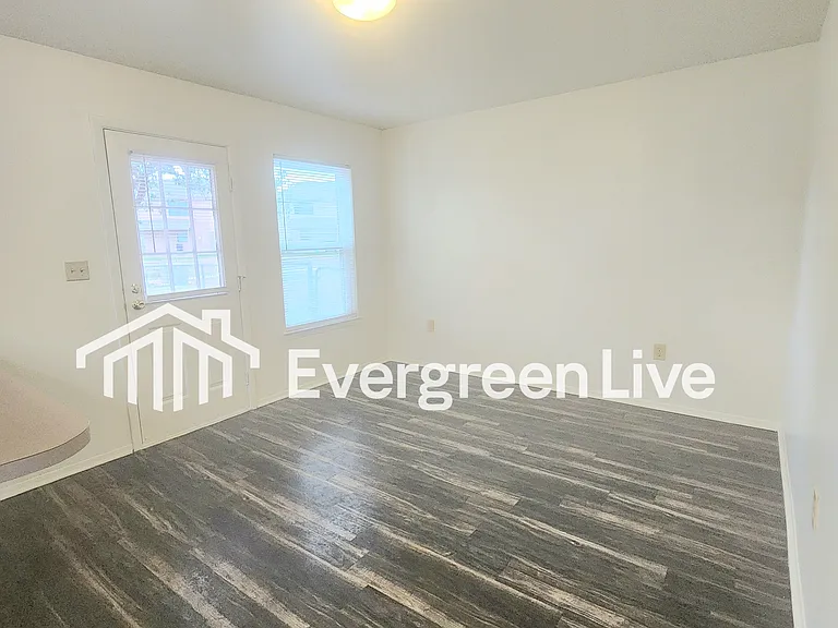 120 Raven Dr — Photo 6