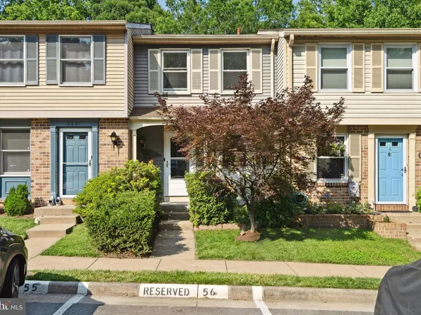 8663 Kenosha Ct, Lorton, VA 22079