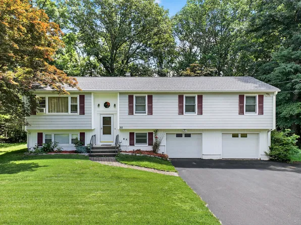 20 Benson Drive, Danbury, CT 06810