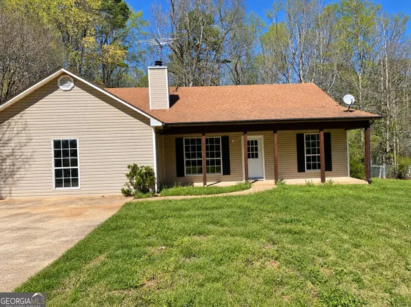 440 E Country Woods Dr, Covington, GA 30016