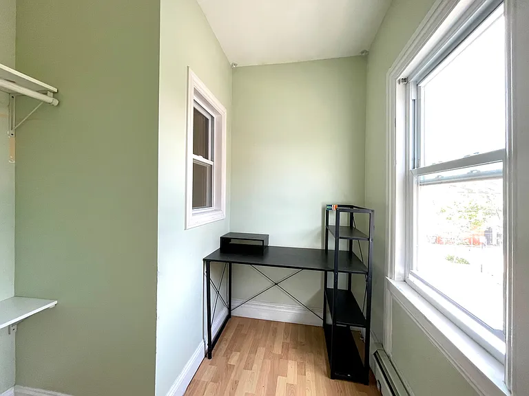 61 Hope St #2 — Photo 9