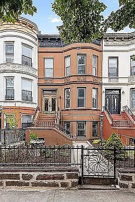 1st image of 599 Eastern Pkwy #4