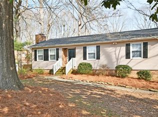 5343 Mapleton St, Clemmons, NC 27012