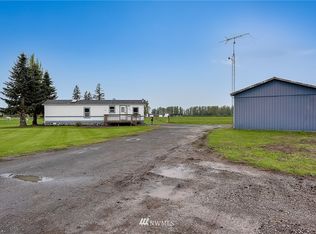 8902 Telegraph Rd, Sumas, WA 98295