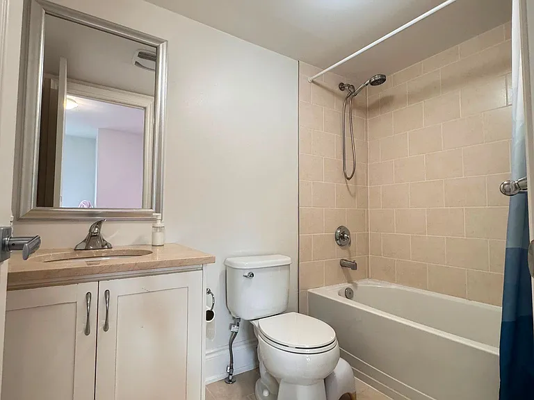 99 Hunt Ave — Photo 17