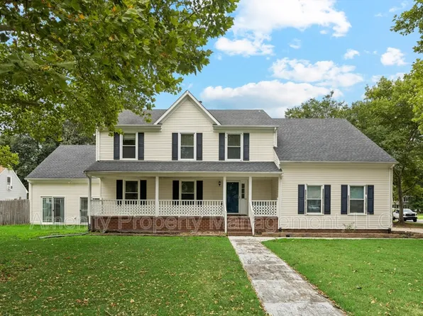 1012 Austenwood Ct, Chesapeake, VA 23322
