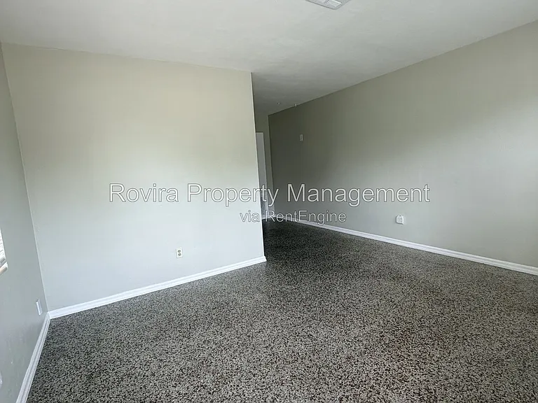 15 W Princeton St — Photo 4