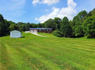 3617 Rayburn Rd, Point Pleasant, WV 25550