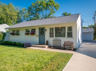 2182 Edgevale Rd, Columbus, OH 43221