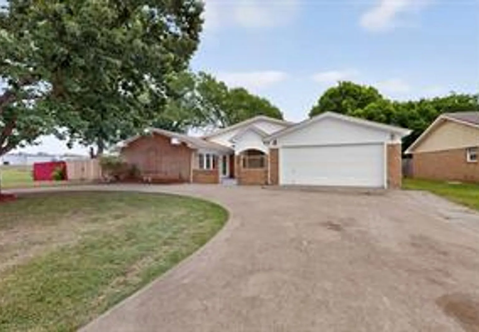 5 bed, 3.5 bath, 3154 sqft, $3,000 — Photo 4