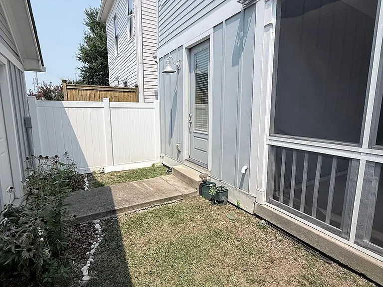 1413 14th Ave S — Photo 21