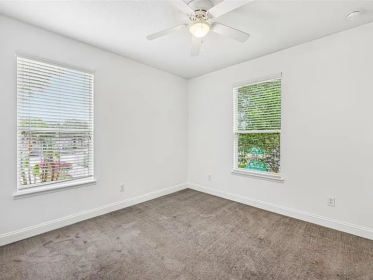 2611 E Jefferson St #4 — Photo 21