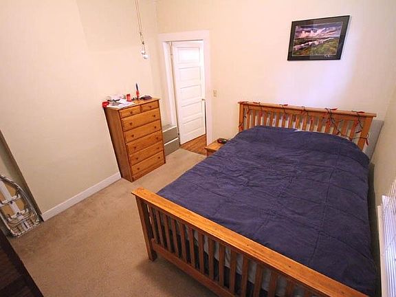 3rd image of 7516 Willow St #1