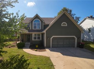 1516 22nd Ave, Greenwood, MO 64034