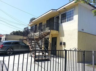 326 W 15th St, Long Beach, CA 90813