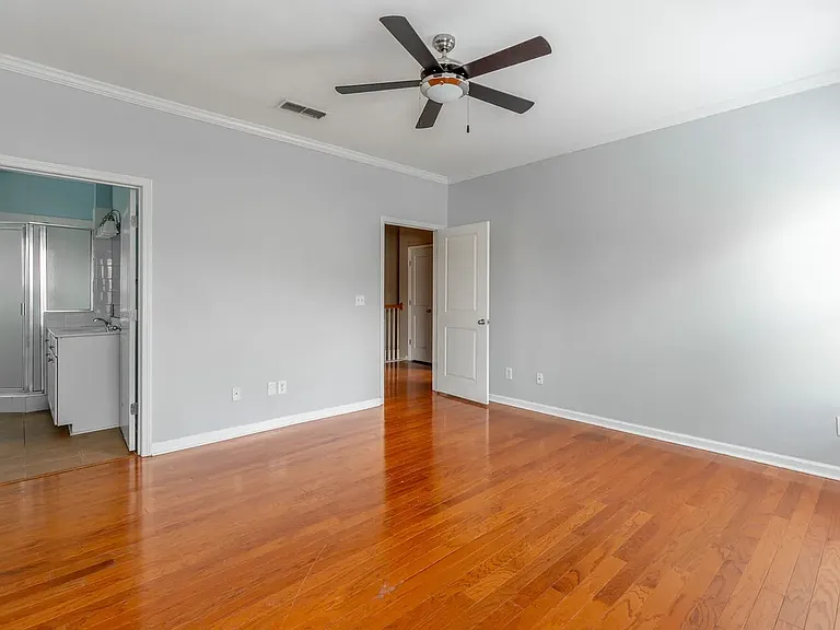 4102 Regency Ct — Photo 18