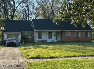 304 Feltus Blvd, Leland, MS 38756