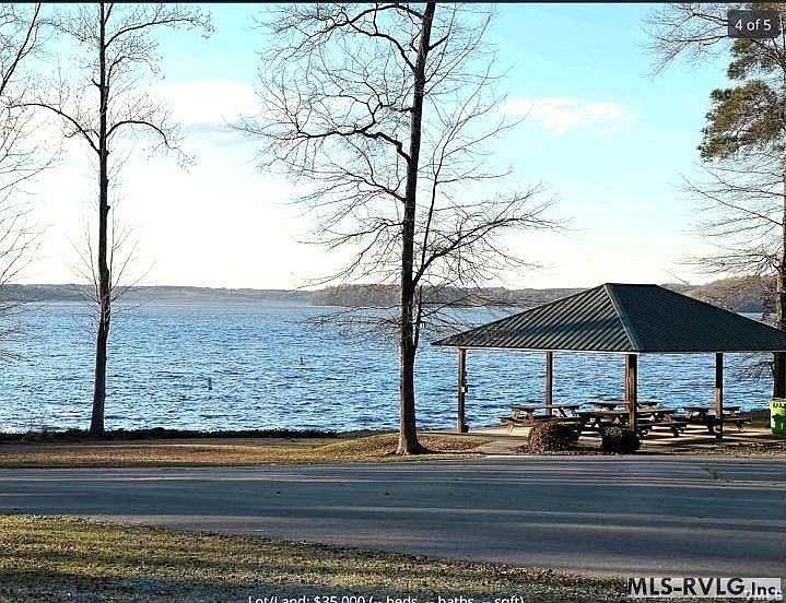 2nd image of 251 Windsong Dr