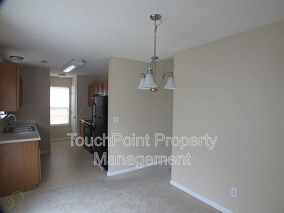 3rd image of 1635 Clooney Ln