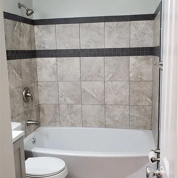 1015 Boylan Dr — Photo 5