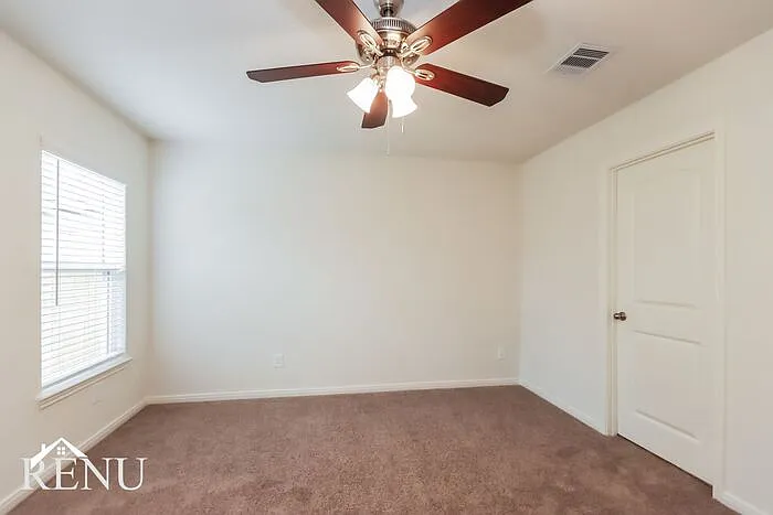 10506 Sweetwater Creek Dr — Photo 16